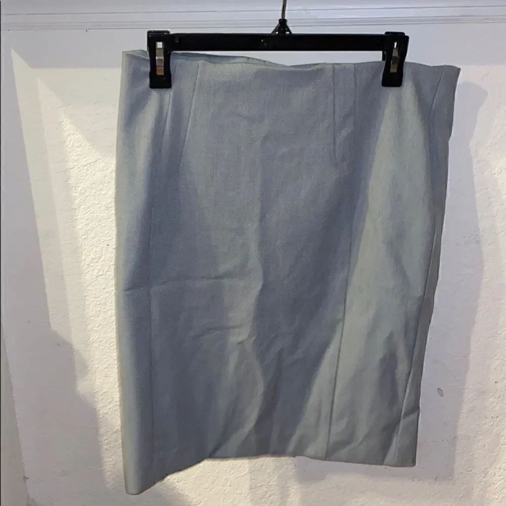 EXPRESS - Light Blue Skirt NEVER WORN - Size 10 Pencil Skirt NEW No Tag